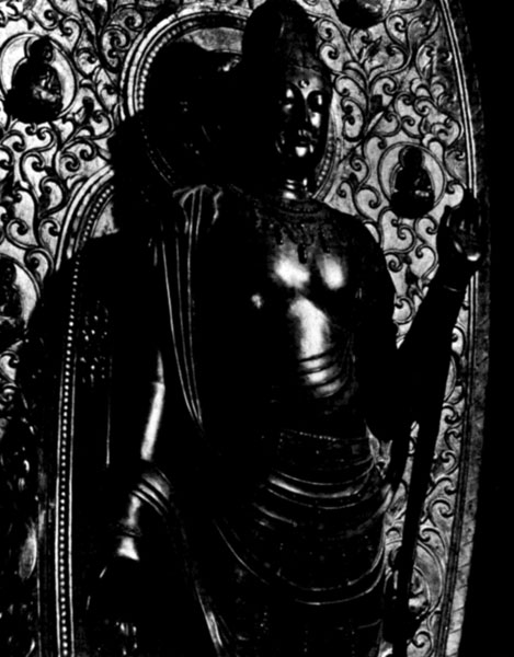 42. Статуя Сё Каннон. Бронза. VIII в. Храм Тоиндо монастыря   Якуспдзи в Наре. Фрагмент