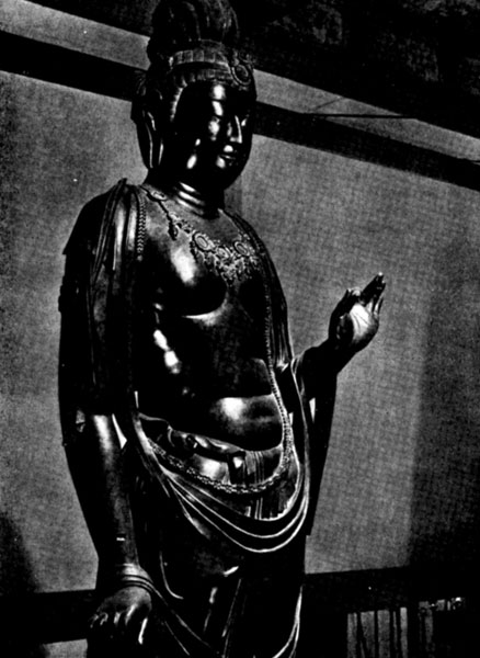 44. Статуя  Гэкко-босацу. Фрагмент