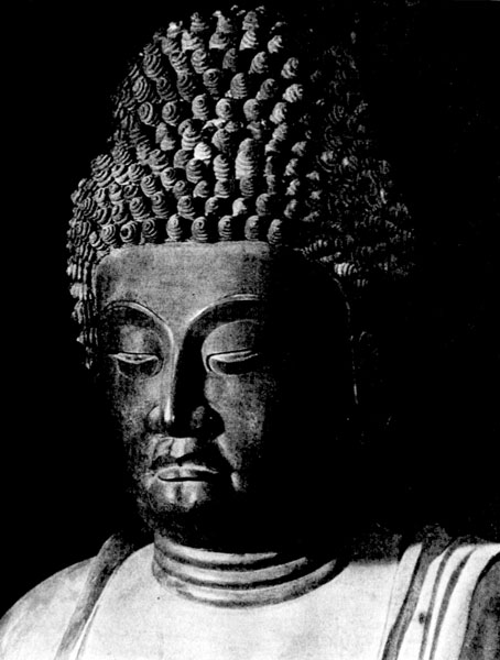 71. Статуя Якуси-Нёрай. Храм Дзингодзи в Киото. Фрагмент