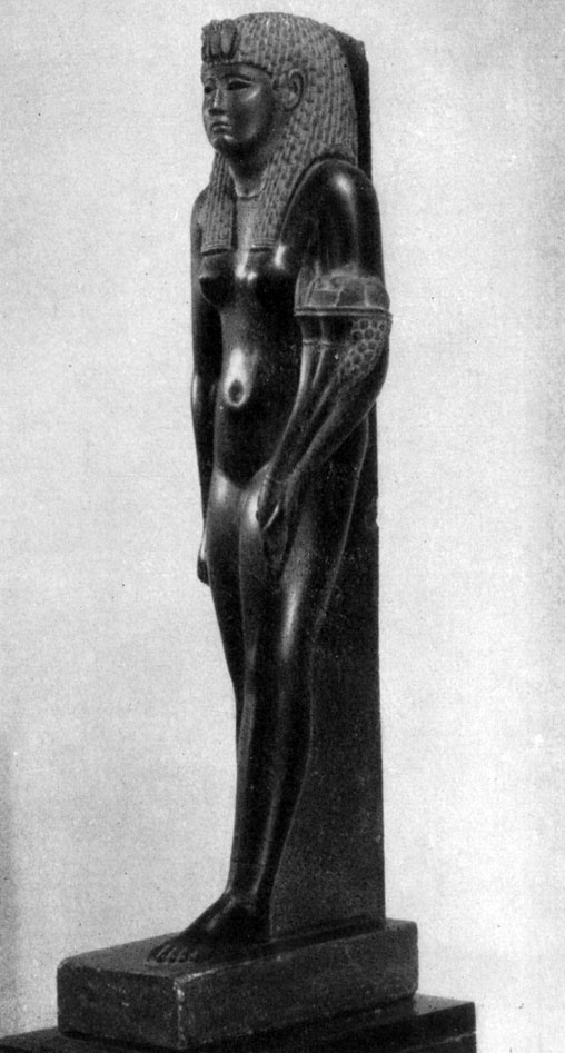 Рис. 88. Царица Арсиноя II. Базальт